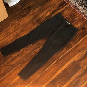 Black Universal Thread (size 2/26) high rise skinny jeans